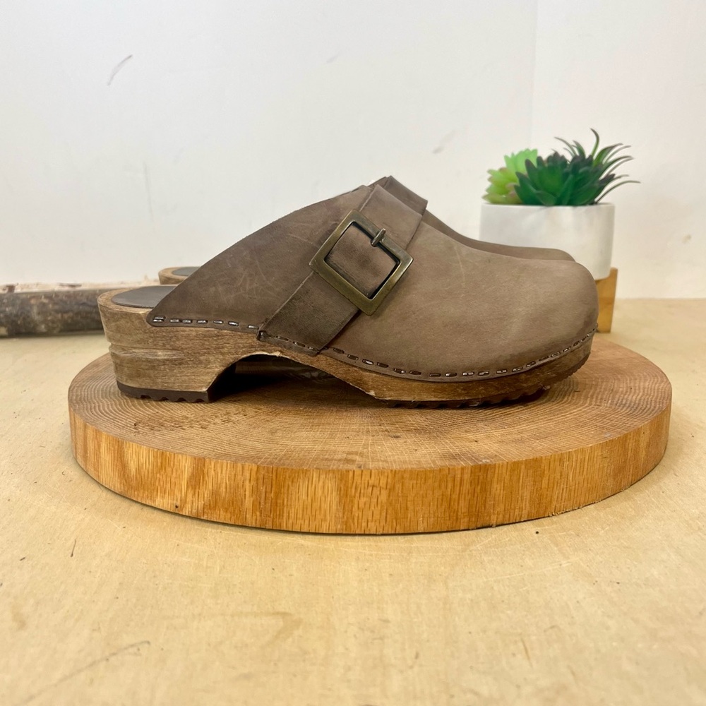 Sanita | Women’s Size 37 Brown Leather Buckle Clogs Wood Sole Mules Distressed
